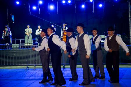 Folklorni večer_Rakek in Burja (22)